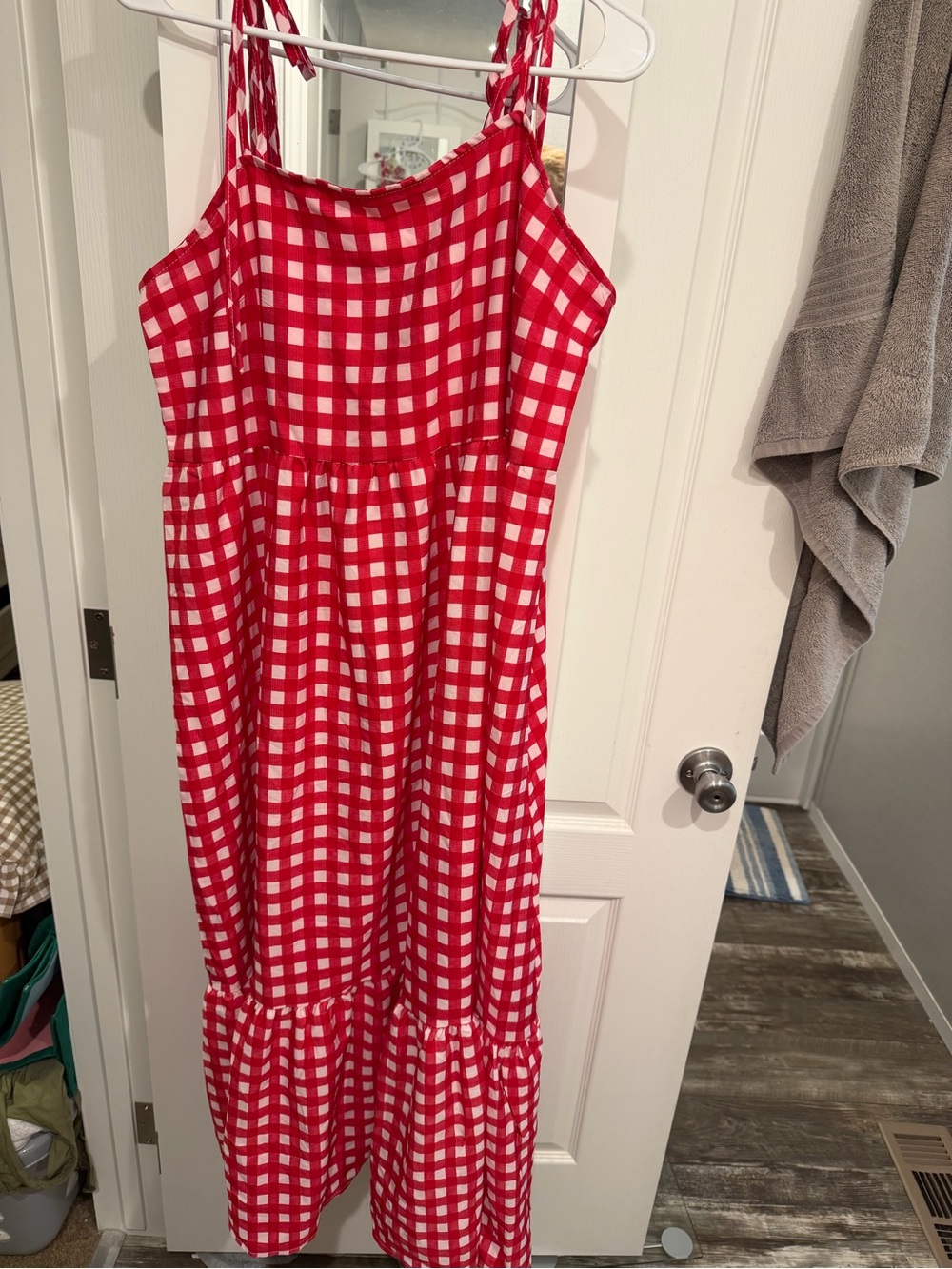 Red Gingham Tie-Shoulder Casual Maxi Dress